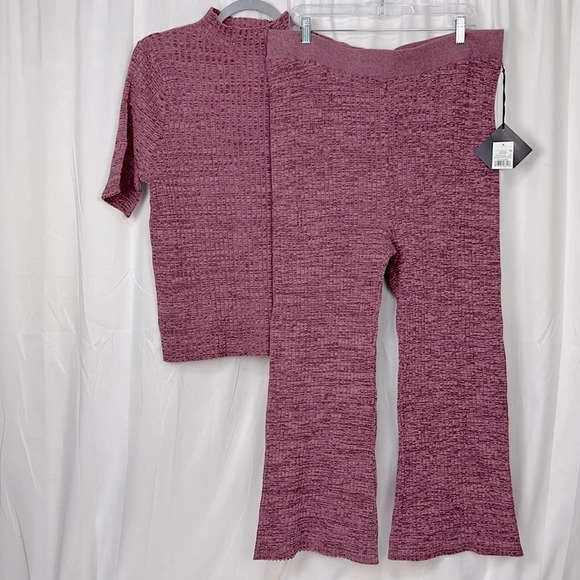 AVA & VIV Women’s Size X Short Sleeve Mock Neck And Relaxed Fit Ribbed Pant - Picture 1 of 11